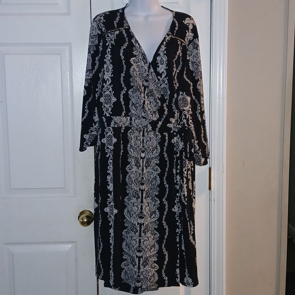 Lane Bryant black white wrap dress business casual Sz 22/24 NWOT